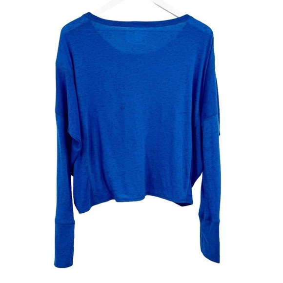 Athleta Twilly Boxy Crop Long Sleeve Lightweight Top Blue Size Large - Picture 3 of 6